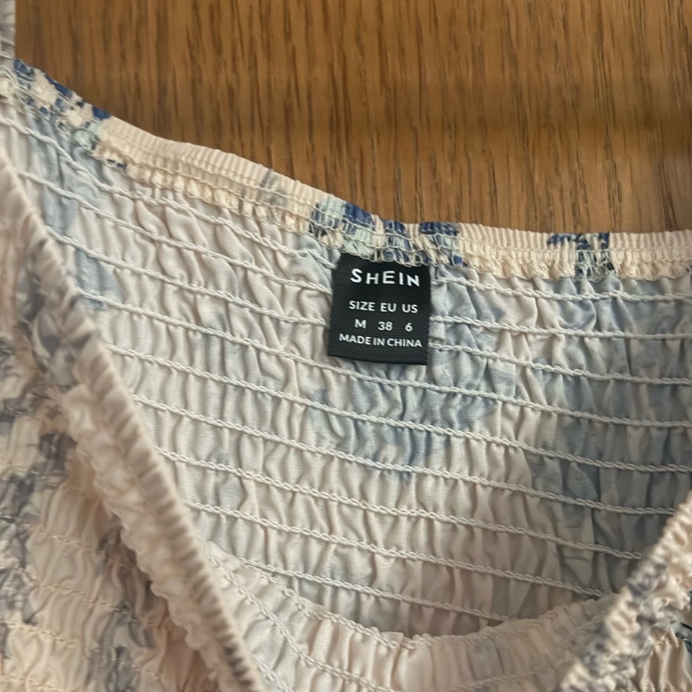 SHEIN Smocked Dress with Blue Floral Design - Picture 4 of 7